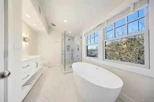 30 Exchange Pl, Westhampton Beach, NY 11978 - Photo 16