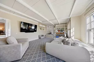 30 Exchange Pl, Westhampton Beach, NY 11978 - Photo 8