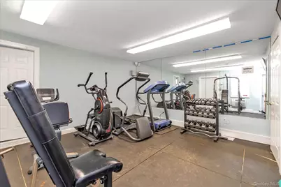 781 W Park Avenue, Long Beach, NY 11561 - Photo 12