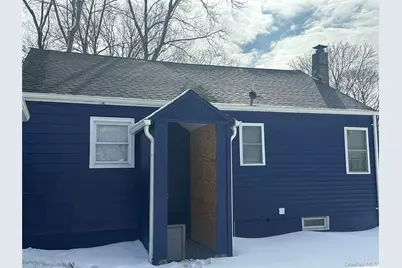 23 Hemlock Street, Wyandanch, NY 11798 - Photo 2