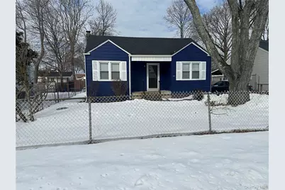 23 Hemlock Street, Wyandanch, NY 11798 - Photo 1