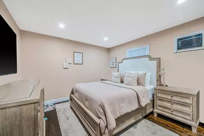 9 Amfer Court, Bay Shore, NY 11706 - Photo 12