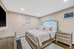 9 Amfer Ct, Bay Shore, NY 11706 - Photo 12