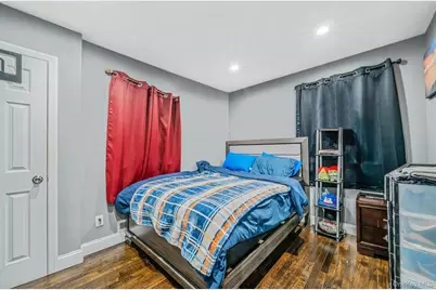 9 Amfer Court, Bay Shore, NY 11706 - Photo 14