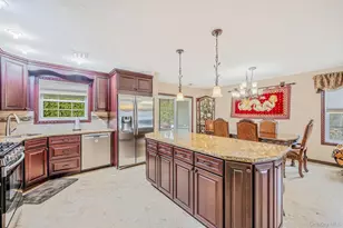 120 Waldo St, Copiague, NY 11726 - Photo 38