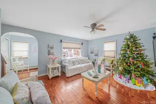 180 25th St, Copiague, NY 11726 - Photo 6