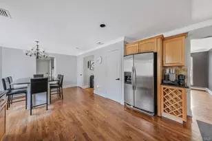 180 Miller Place Rd, Miller Place, NY 11764 - Photo 16