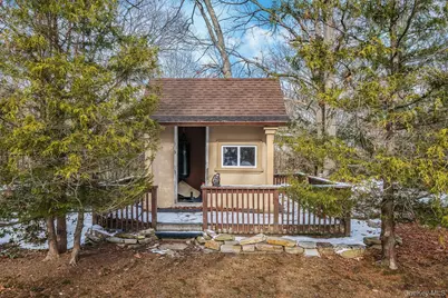 180 Miller Place Road, Miller Place, NY 11764 - Photo 46