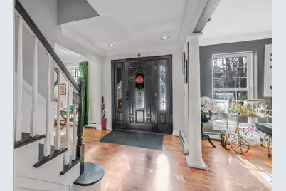 180 Miller Place Road, Miller Place, NY 11764 - Photo 8