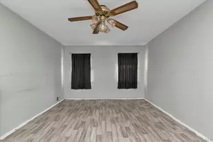 117-21 Francis Lewis Blvd, Cambria Heights, NY 11411 - Photo 12