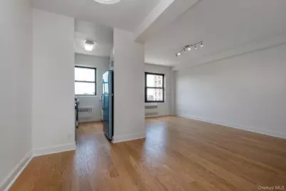 99-52 66 Road #W7, Rego Park, NY 11374 - Photo 6