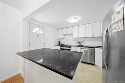 11 Locust Avenue, Coram, NY 11727 - Photo 10