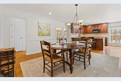 35 Daveport Farm Ln East, Call Listing Agent, CT 06903 - Photo 8