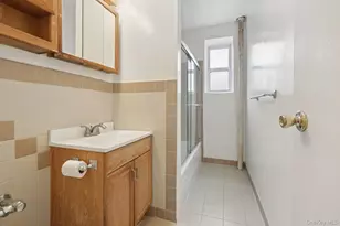 1 Broad Pkwy, White Plains, NY 10601 - Photo 10