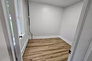 107 Benkard Ave, Newburgh, NY 12550 - Photo 4