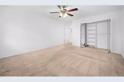 252 Village Drive #252, Hauppauge, NY 11788 - Photo 12