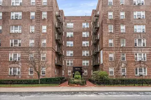 65-74 Saunders St, Rego Park, NY 11374 - Photo 2
