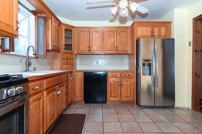 3 Russett Lane, Wappingers Falls, NY 12590 - Photo 12