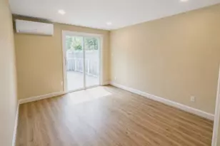 21 Village Cir E, Manorville, NY 11949 - Photo 8