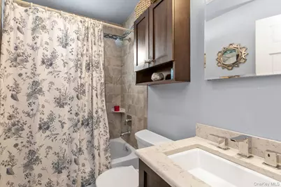 412 Wellington Road, East Meadow, NY 11554 - Photo 10