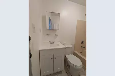 528 Beach 32nd Street #3, Far Rockaway, NY 11691 - Photo 10