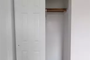 528 Beach 32nd St, Far Rockaway, NY 11691 - Photo 2