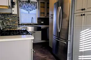 310 N High St, Mount Vernon, NY 10550 - Photo 6