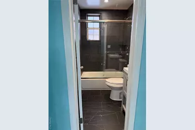 78-13 Park Drive E #2A, Flushing, NY 11367 - Photo 4