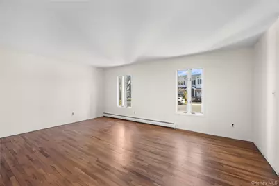 3146 Lee Place, Bellmore, NY 11710 - Photo 4