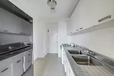 1 Fordham Hill Oval #12C, Bronx, NY 10468 - Photo 8