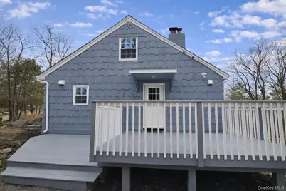 35 Avon Road, Lake Peekskill, NY 10537 - Photo 2