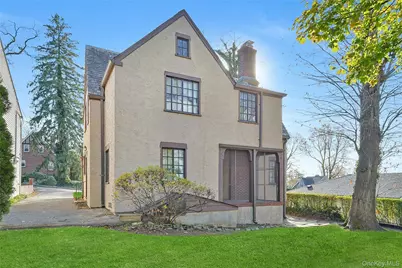 19 Surrey Lane, Yonkers, NY 10710 - Photo 24