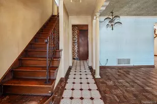 192 Helena Ave, Yonkers, NY 10710 - Photo 4