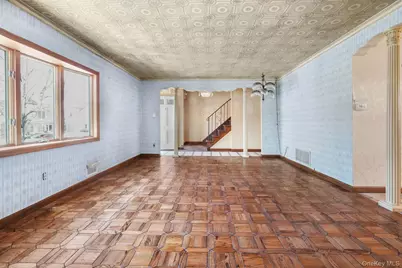 192 Helena Avenue, Yonkers, NY 10710 - Photo 6