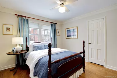 32 Barnard Place, Manhasset, NY 11030 - Photo 26