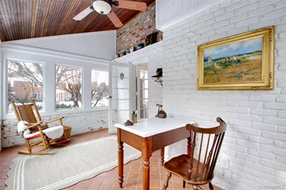 32 Barnard Place, Manhasset, NY 11030 - Photo 14