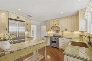 157 Rockland Ave, Mamaroneck, NY 10543 - Photo 10