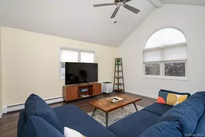 1 Park Court, Smithtown, NY 11787 - Photo 10