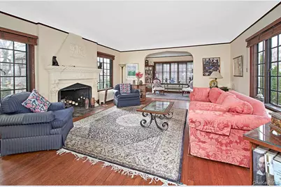 216 Hartsdale Avenue, White Plains, NY 10606 - Photo 6