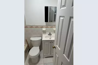 18011 146th Avenue, Jamaica, NY 11434 - Photo 8