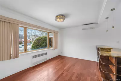 64-04 Utopia Parkway, Fresh Meadows, NY 11365 - Photo 14