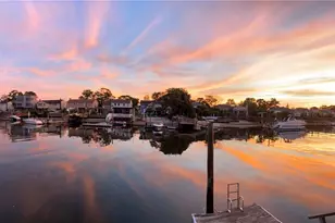 2988 Lee Pl, Bellmore, NY 11710 - Photo 36