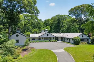 343 Chicken Valley Rd, Upper Brookville, NY 11545 - Photo 48