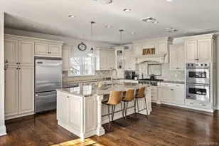 24 Loines Ave, Merrick, NY 11566 - Photo 20