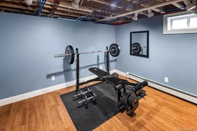 24 Loines Avenue, Merrick, NY 11566 - Photo 38