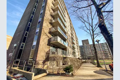 200 Cozine Avenue #9K, Brooklyn, NY 11207 - Photo 2