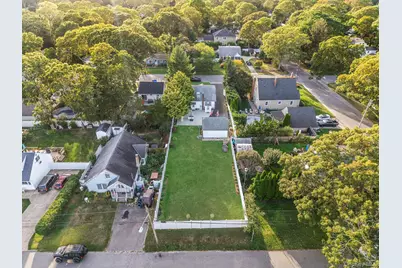 485 3rd Avenue, Bayport, NY 11705 - Photo 42