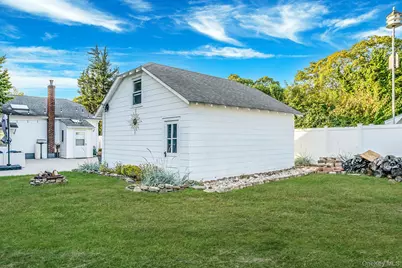 485 3rd Avenue, Bayport, NY 11705 - Photo 38