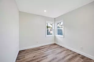 110 Monroe Ave, Patchogue, NY 11772 - Photo 20