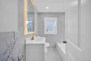 110 Monroe Ave, Patchogue, NY 11772 - Photo 22